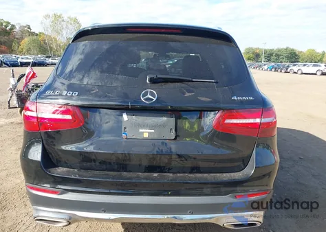 2019 Mercedes-Benz Glc 300 4Matic z USA, uszkodzony, nr VIN WDC0G4KB1KV178713